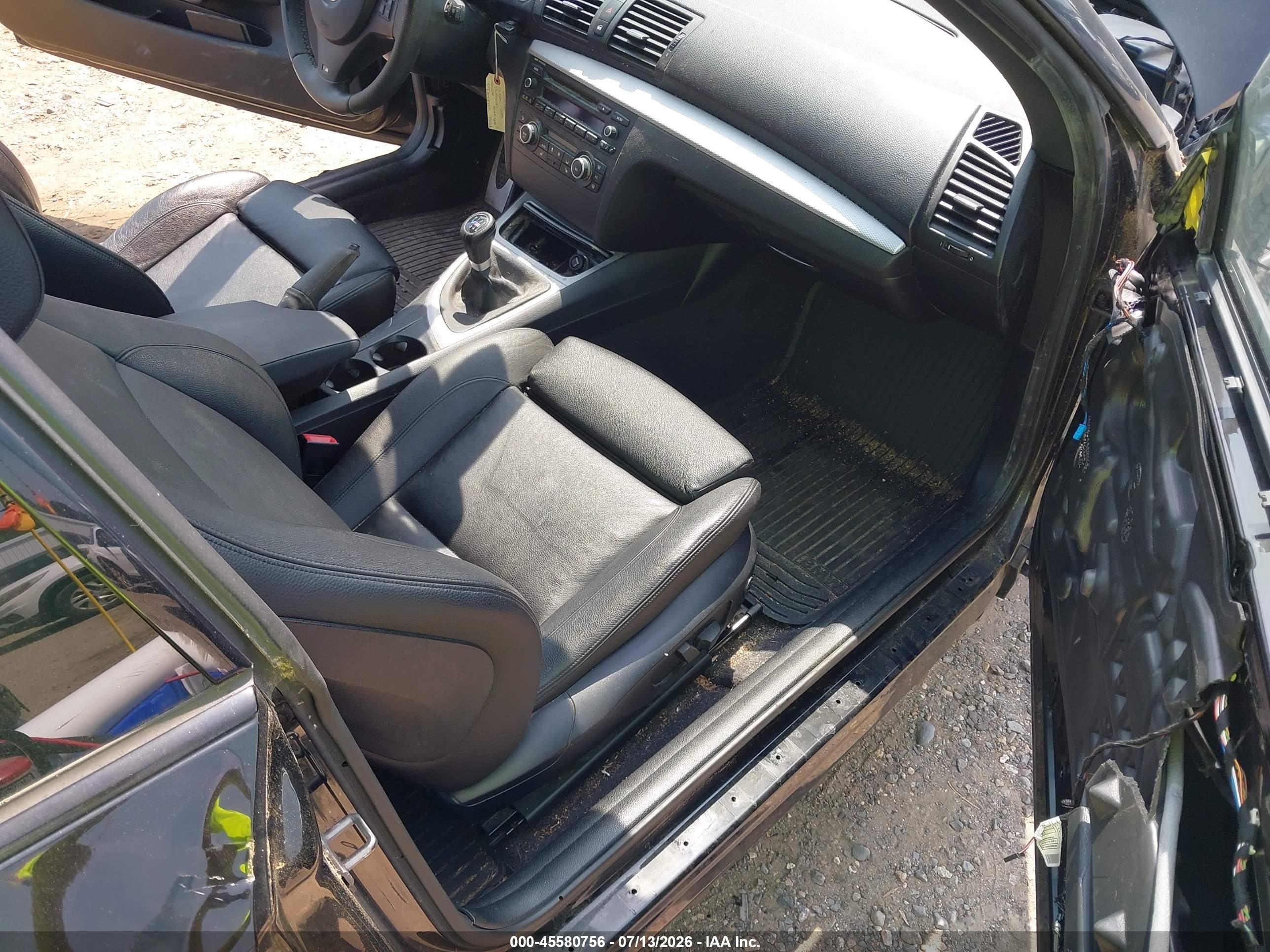 2013 Bmw 128i   Черный vin: WBAUP9C51DVF46680