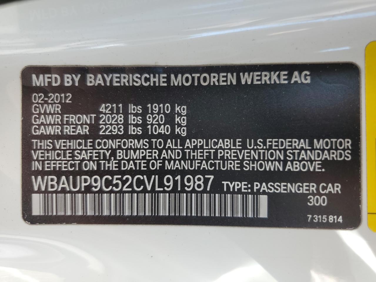 2012 Bmw 128 I   White vin: WBAUP9C52CVL91987