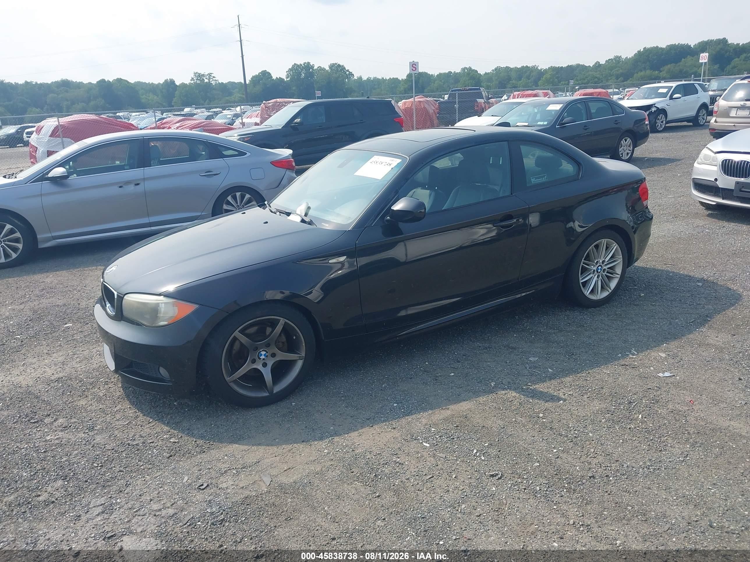 2012 Bmw 128i   Черный vin: WBAUP9C54CVL91151