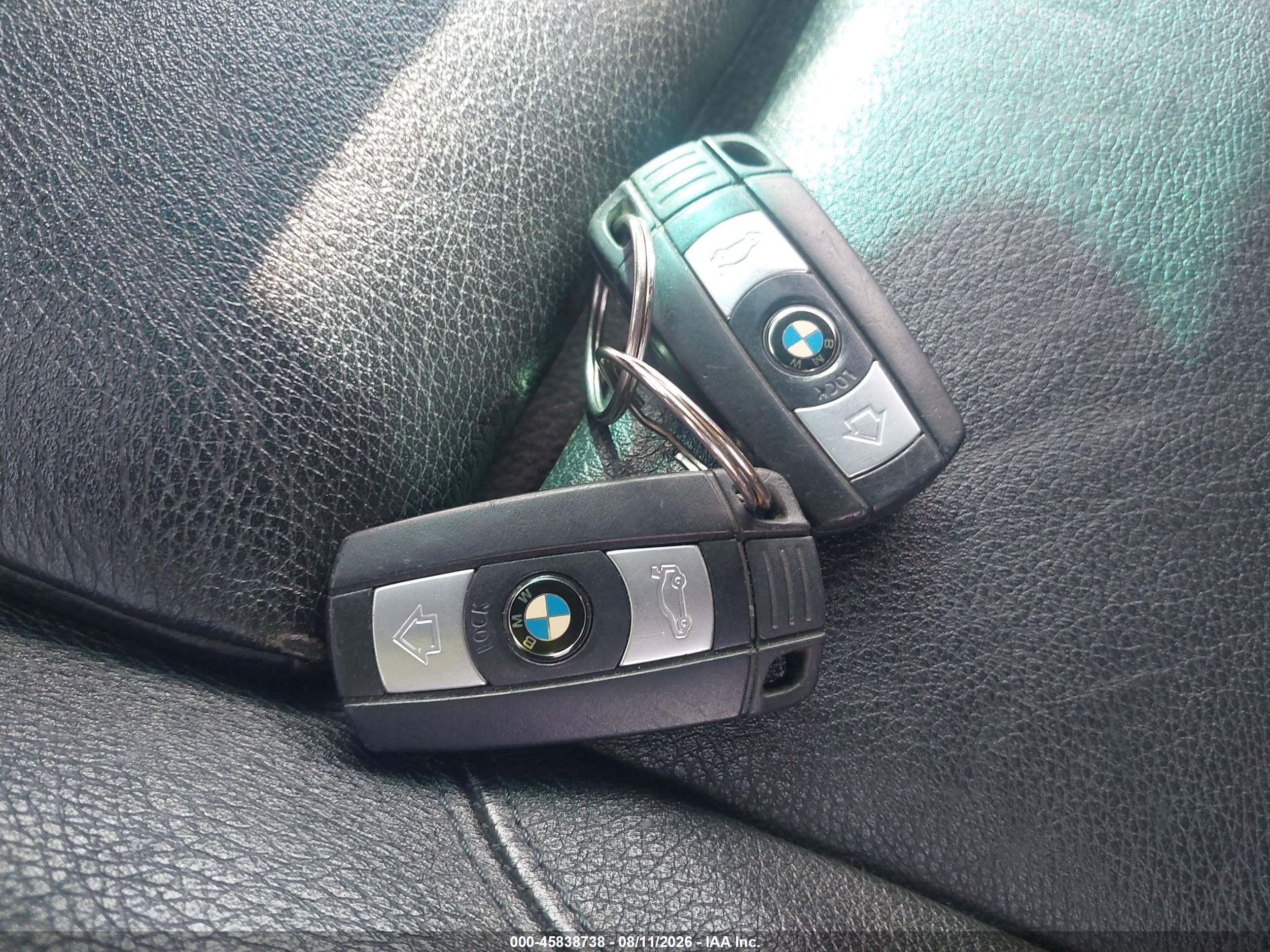 2012 Bmw 128i   Черный vin: WBAUP9C54CVL91151