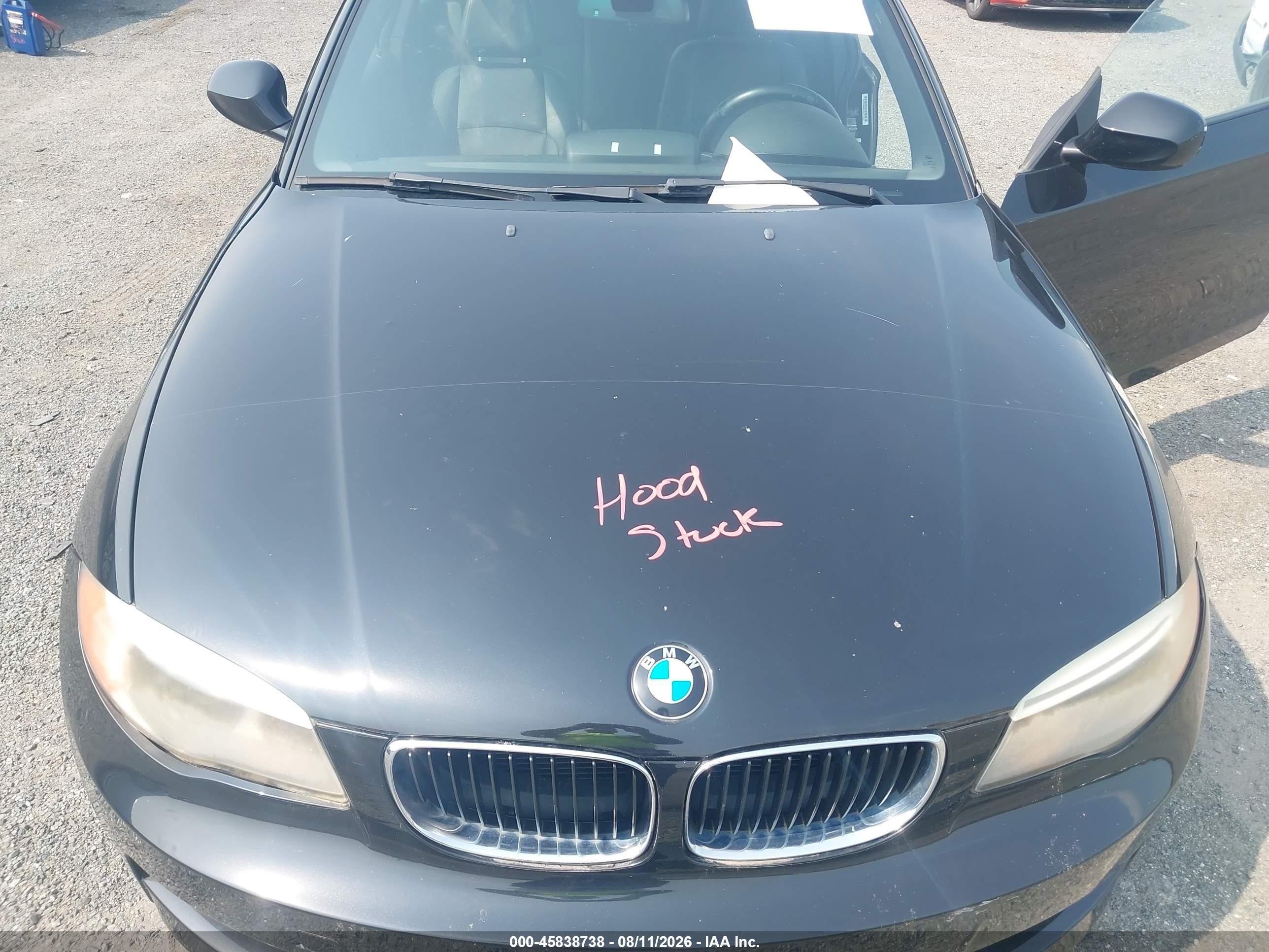 2012 Bmw 128i   Черный vin: WBAUP9C54CVL91151