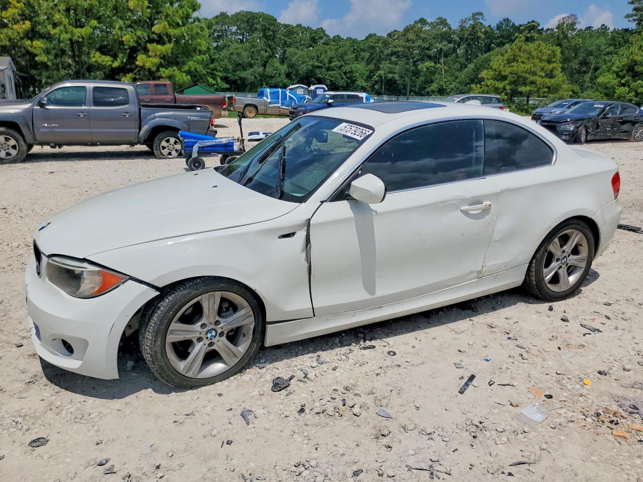2013 Bmw 128 I White vin: WBAUP9C54DVS95358