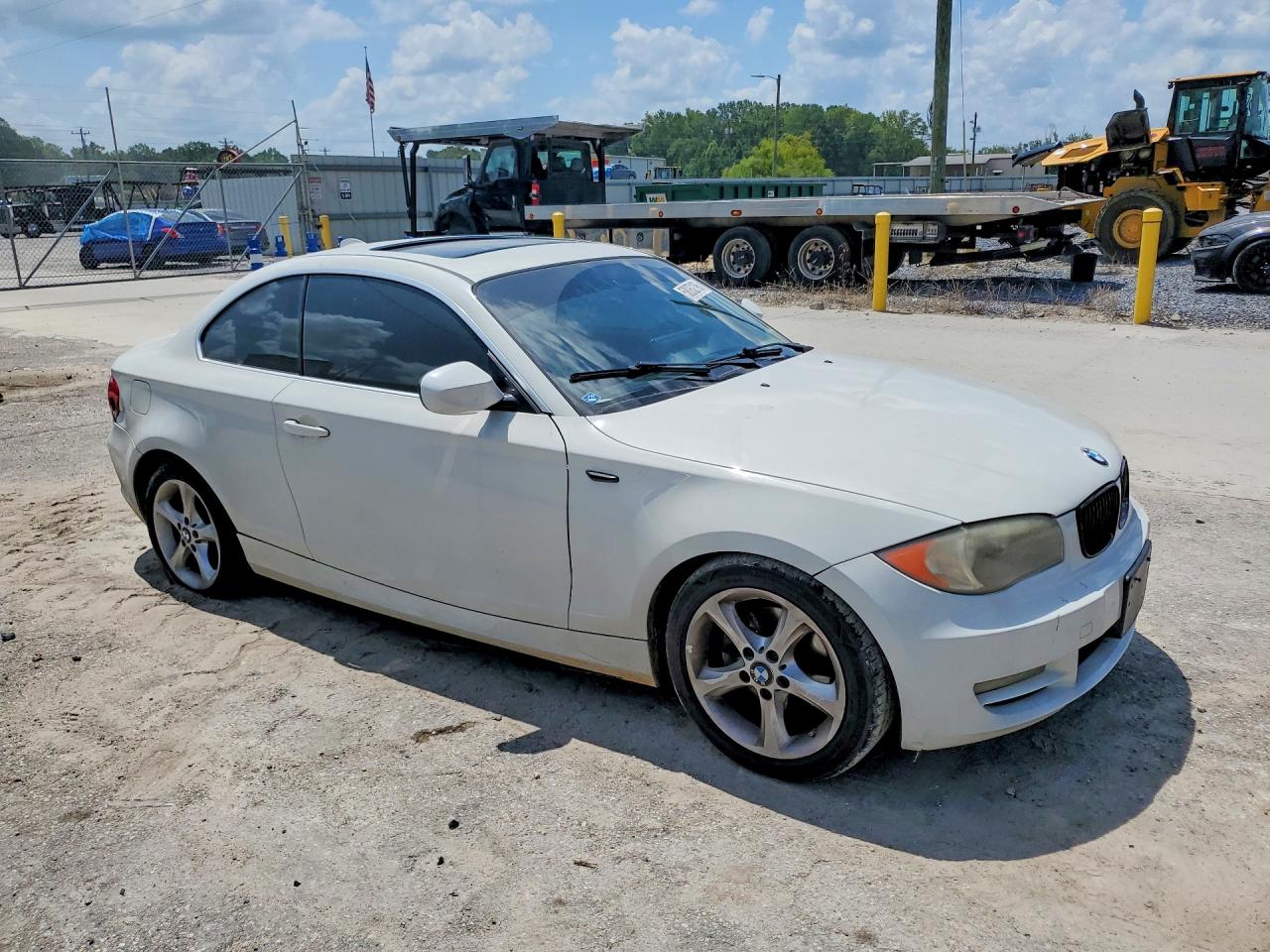 2011 Bmw 128 I White vin: WBAUP9C55BVL90282