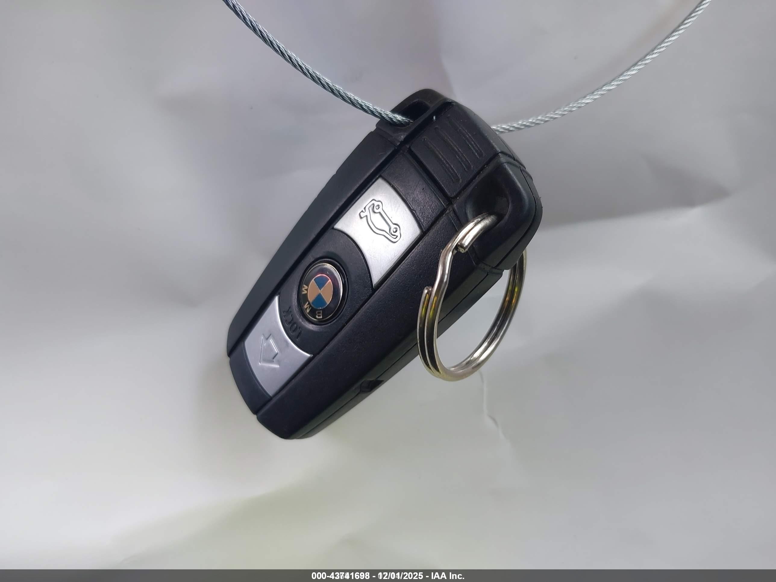 2012 Bmw 128i   Gray vin: WBAUP9C55CVL91174