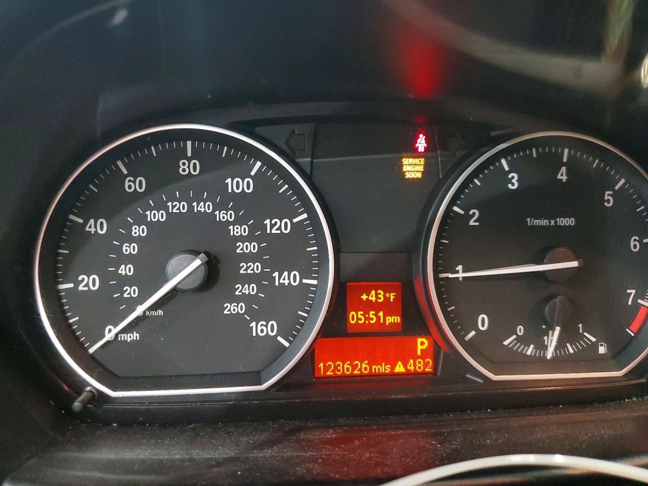 2011 Bmw 128 I Beige vin: WBAUP9C56BVL89626