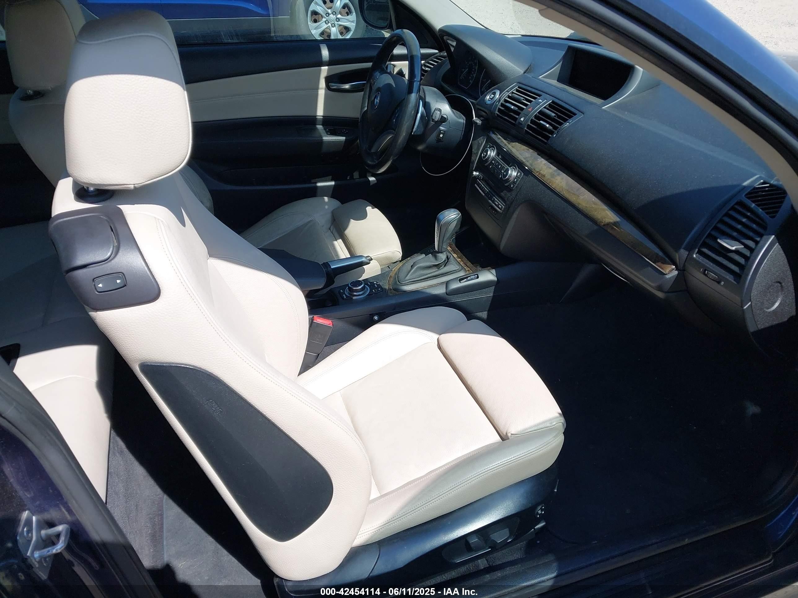 2012 Bmw 128i   Dark Blue vin: WBAUP9C57CVL91385