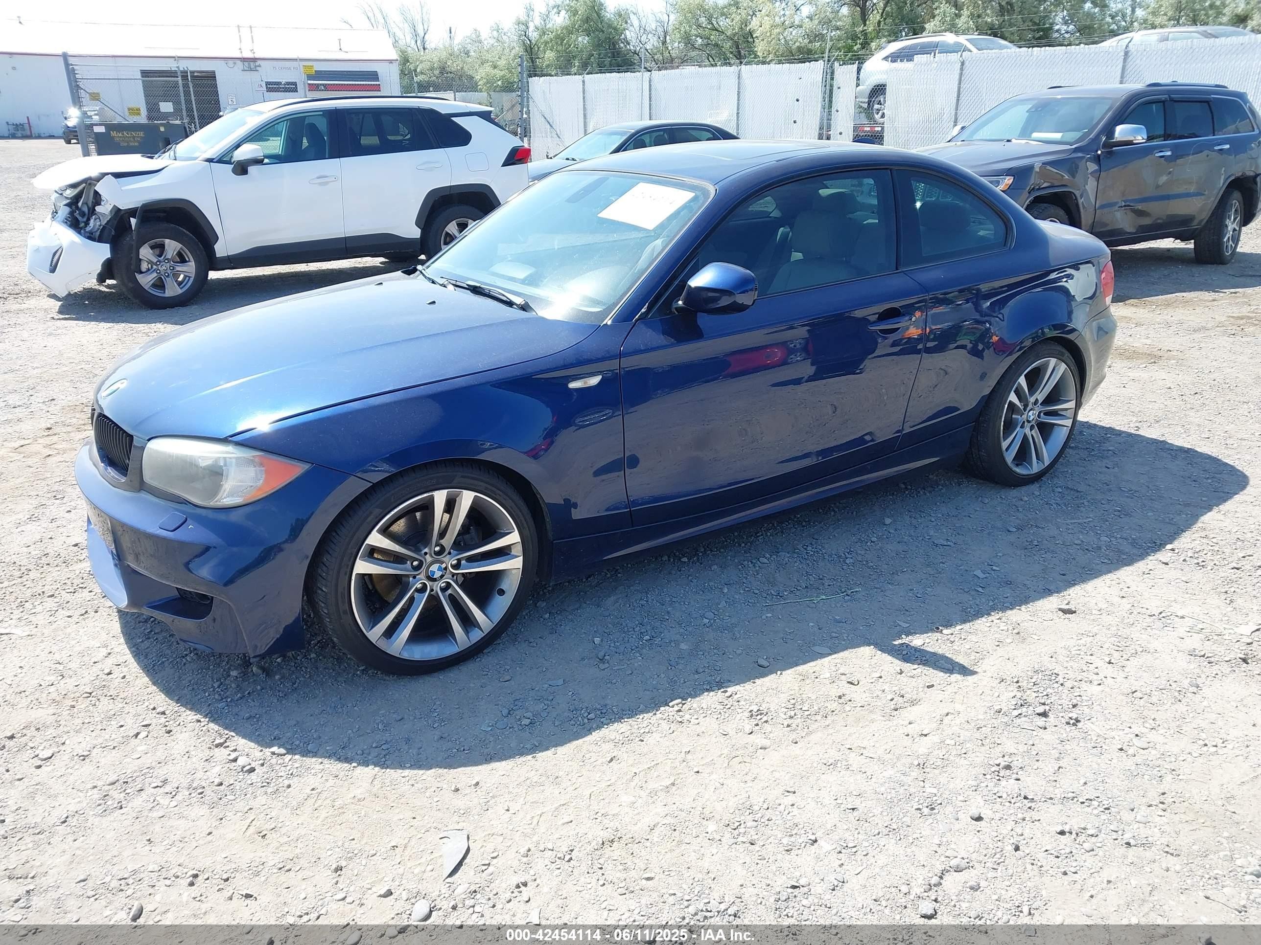 2012 Bmw 128i   Dark Blue vin: WBAUP9C57CVL91385
