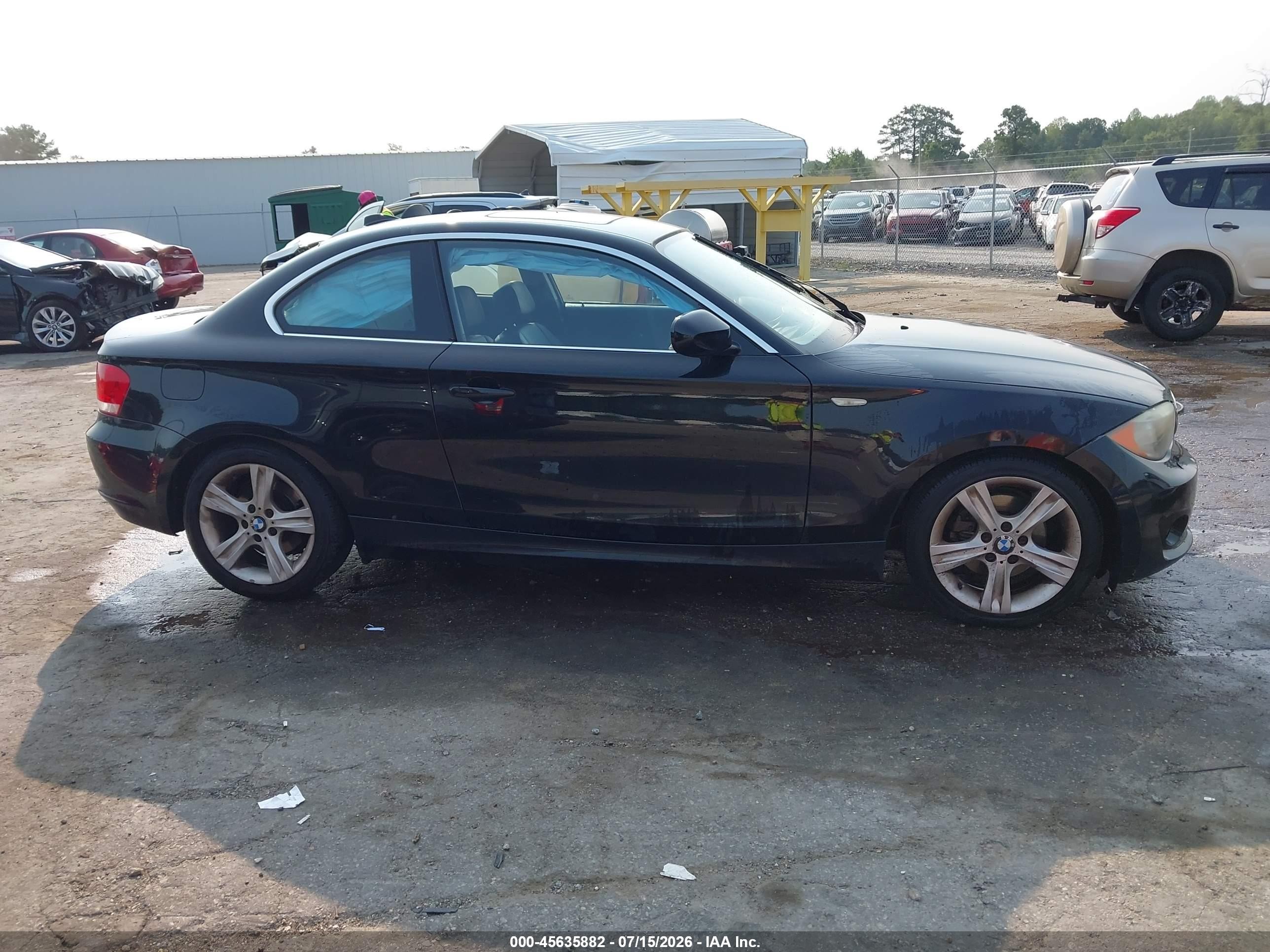 2012 Bmw 128i   Black vin: WBAUP9C58CVS94227