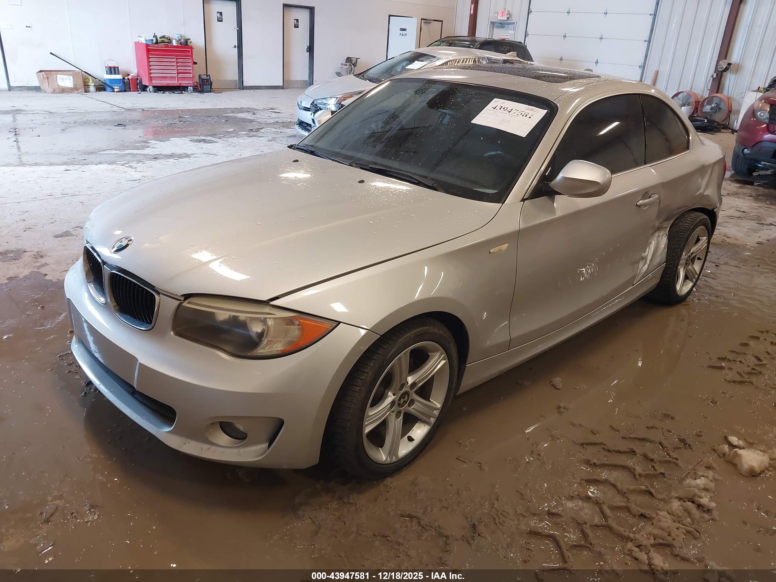 2012 Bmw 128i   Silver vin: WBAUP9C59CVL91209