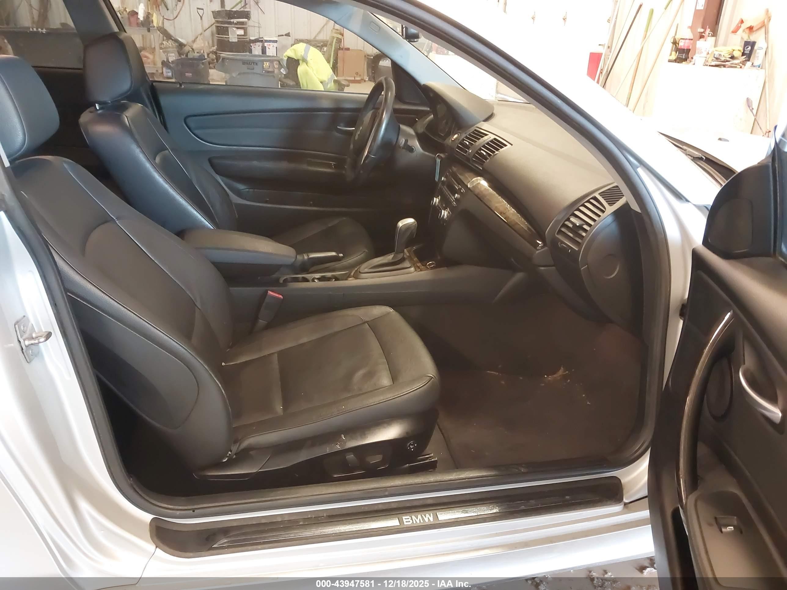 2012 Bmw 128i   Silver vin: WBAUP9C59CVL91209