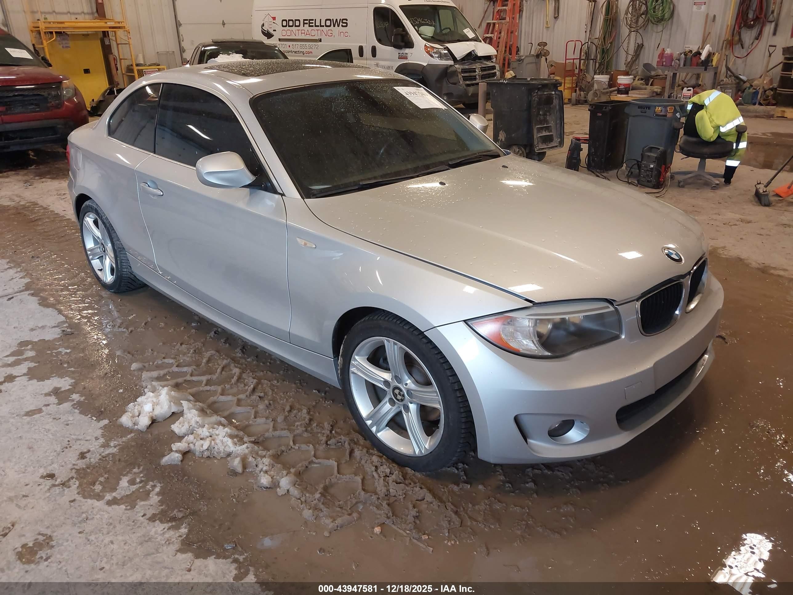 2012 Bmw 128i   Silver vin: WBAUP9C59CVL91209