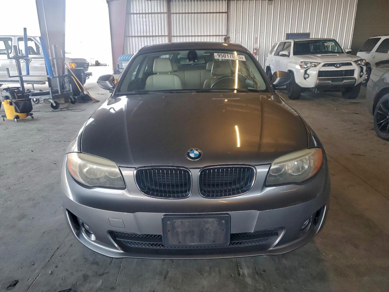 2012 Bmw 128 I Серебряный vin: WBAUP9C59CVS94141
