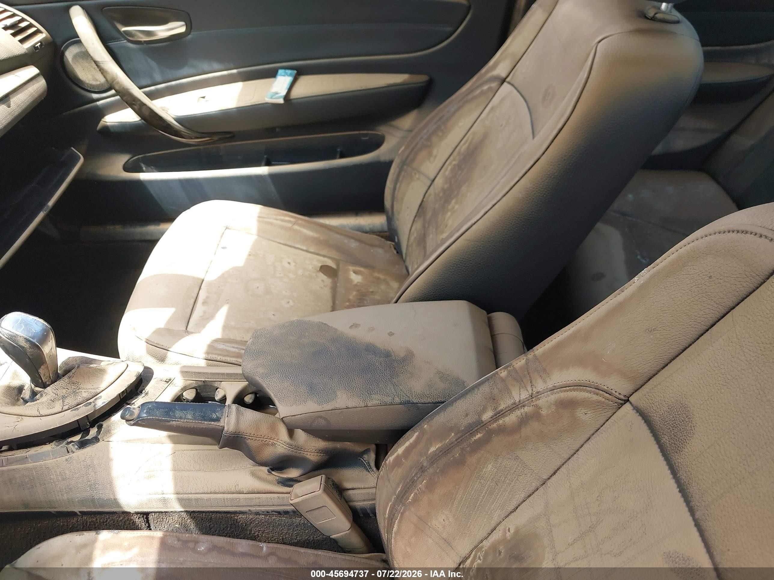 2011 Bmw 128i   Серебряный vin: WBAUP9C5XBVL89550