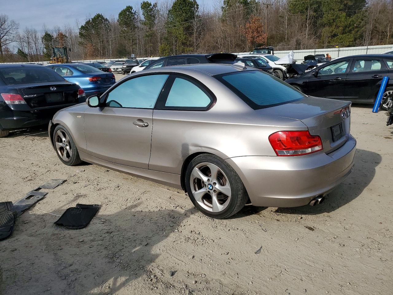2012 Bmw 128 I Beige vin: WBAUP9C5XCVL91655