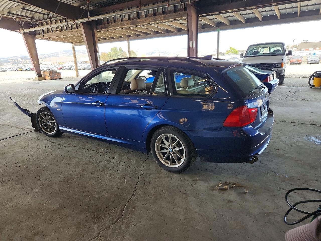 2010 Bmw 328 I Blue vin: WBAUT9C59AA191365