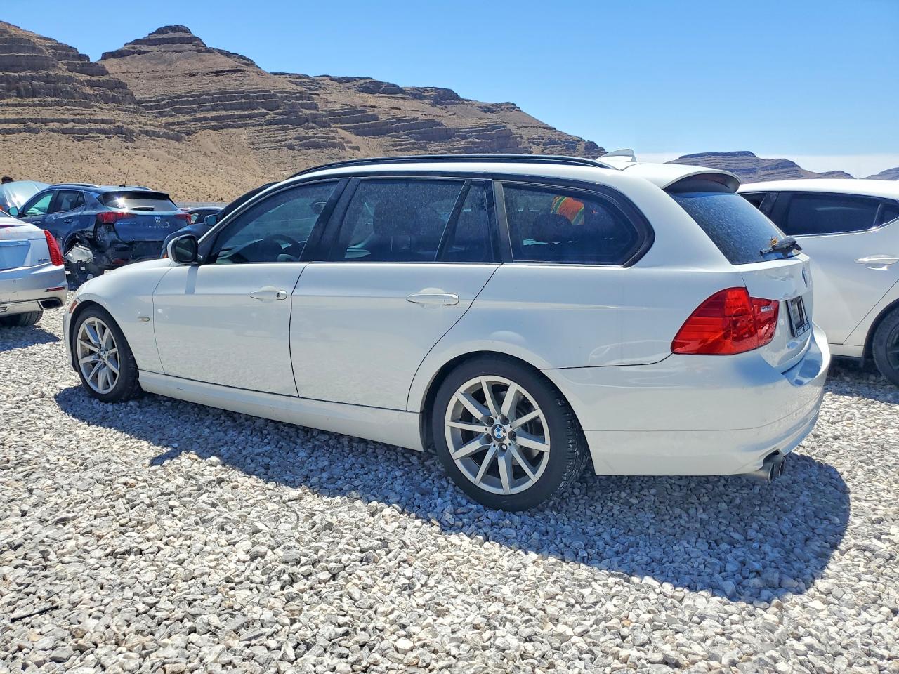 2011 Bmw 328 I White vin: WBAUT9C59BA191531