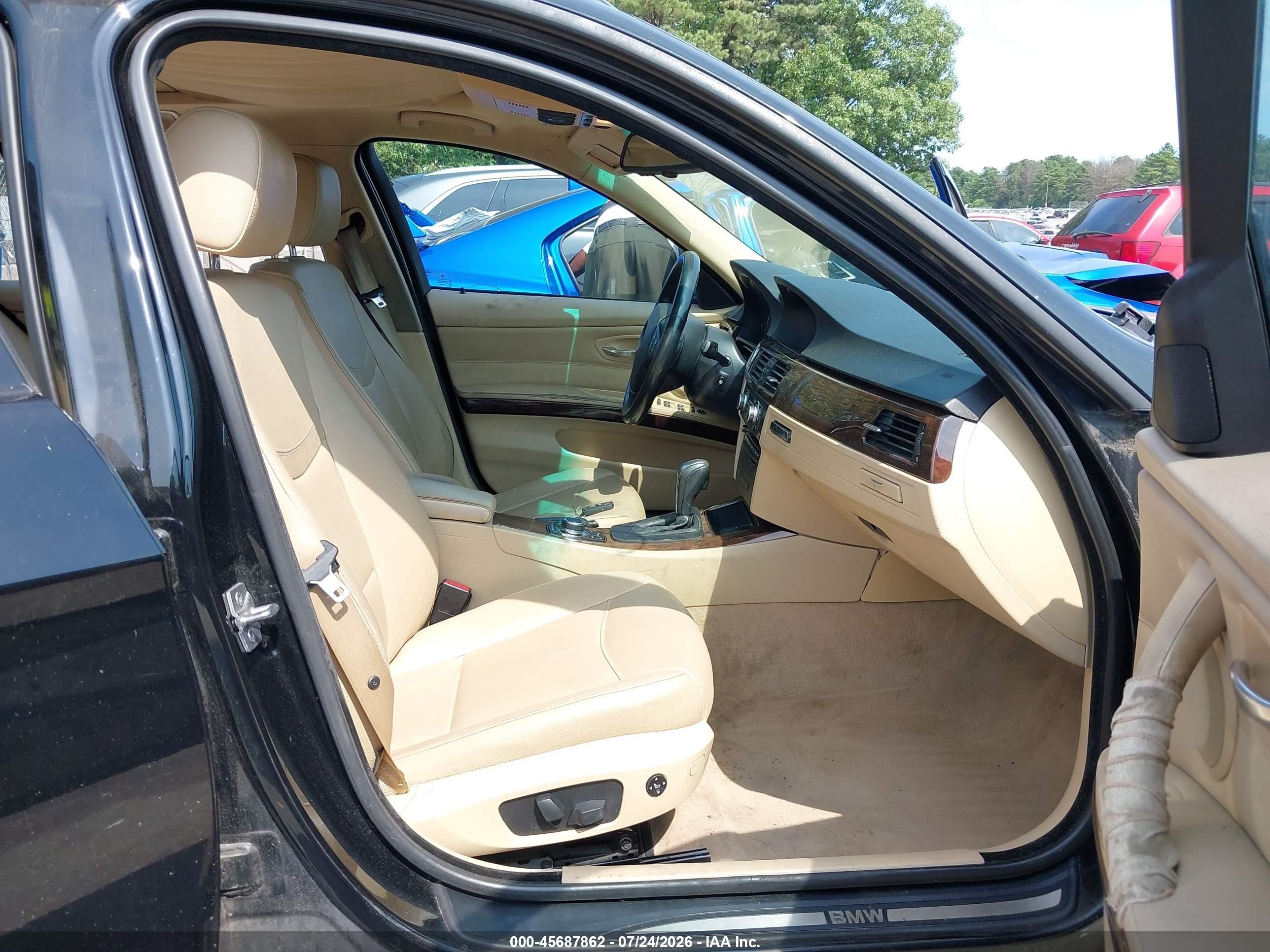 2009 Bmw 328i Xdrive Черный vin: WBAUU33599A540496