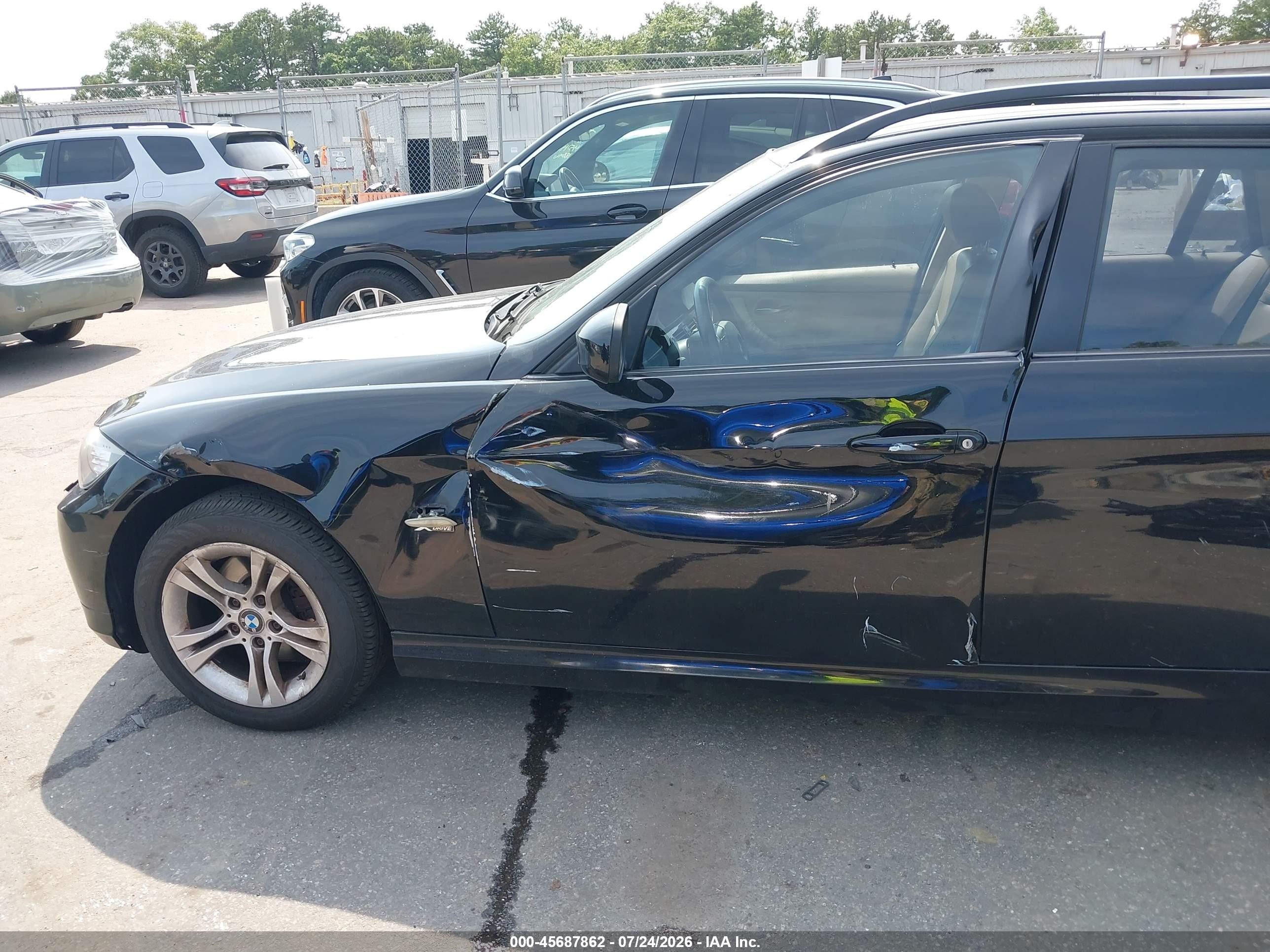 2009 Bmw 328i Xdrive Черный vin: WBAUU33599A540496