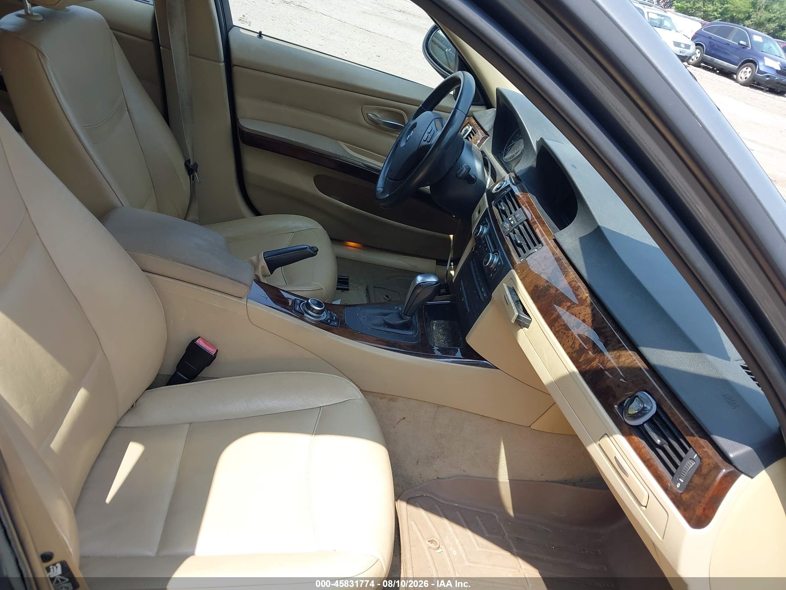 2012 Bmw 328i Xdrive Gray vin: WBAUU3C52CA543568