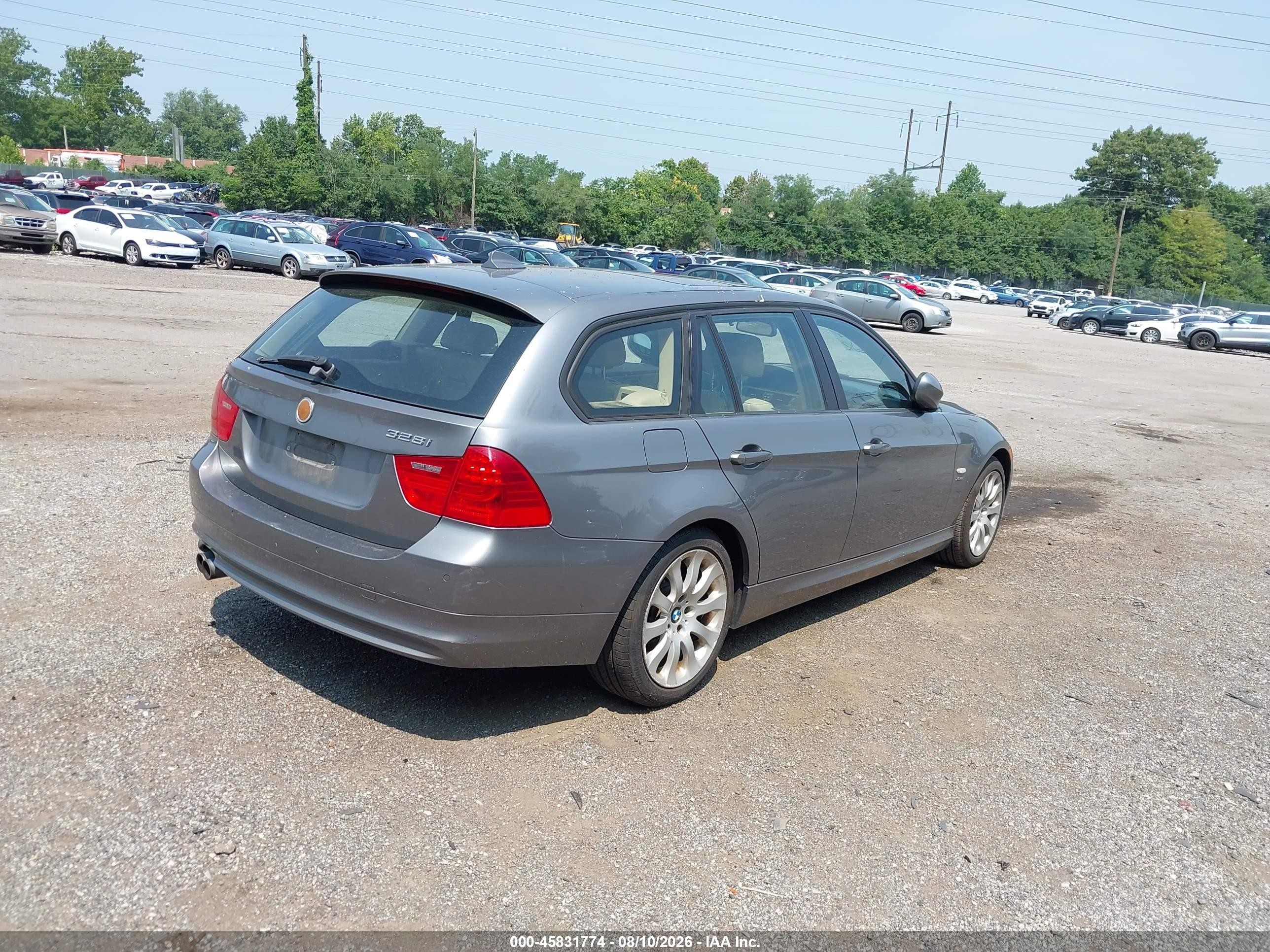 2012 Bmw 328i Xdrive Gray vin: WBAUU3C52CA543568