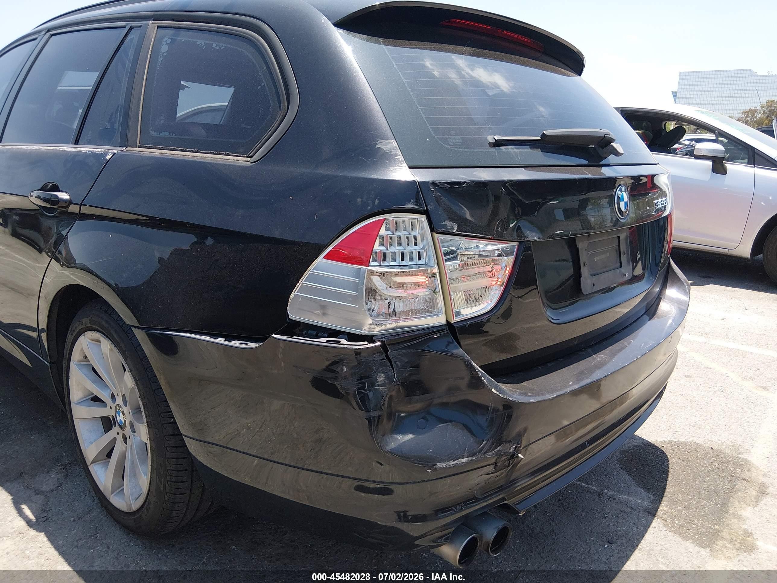 2011 Bmw 328i Xdrive Black vin: WBAUU3C53BA541469