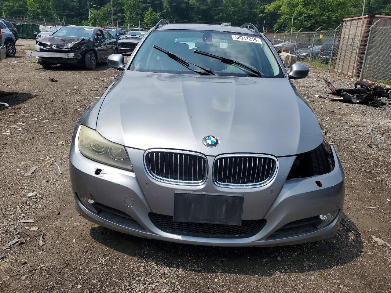 2010 Bmw 328 Xi Silver vin: WBAUU3C55AA540953