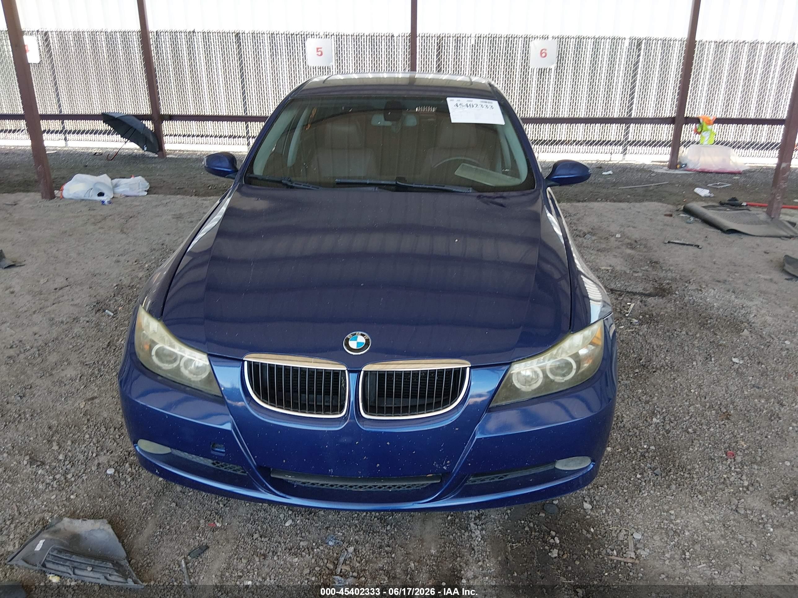 2007 Bmw 328i   Blue vin: WBAVA33517KX76645