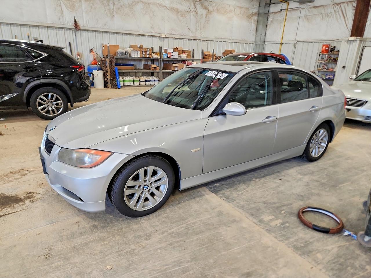 2007 Bmw 328 I Серебряный vin: WBAVA33537KX77022