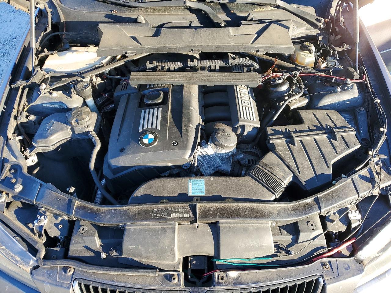 2007 Bmw 328 I Серый vin: WBAVA33547KX73691