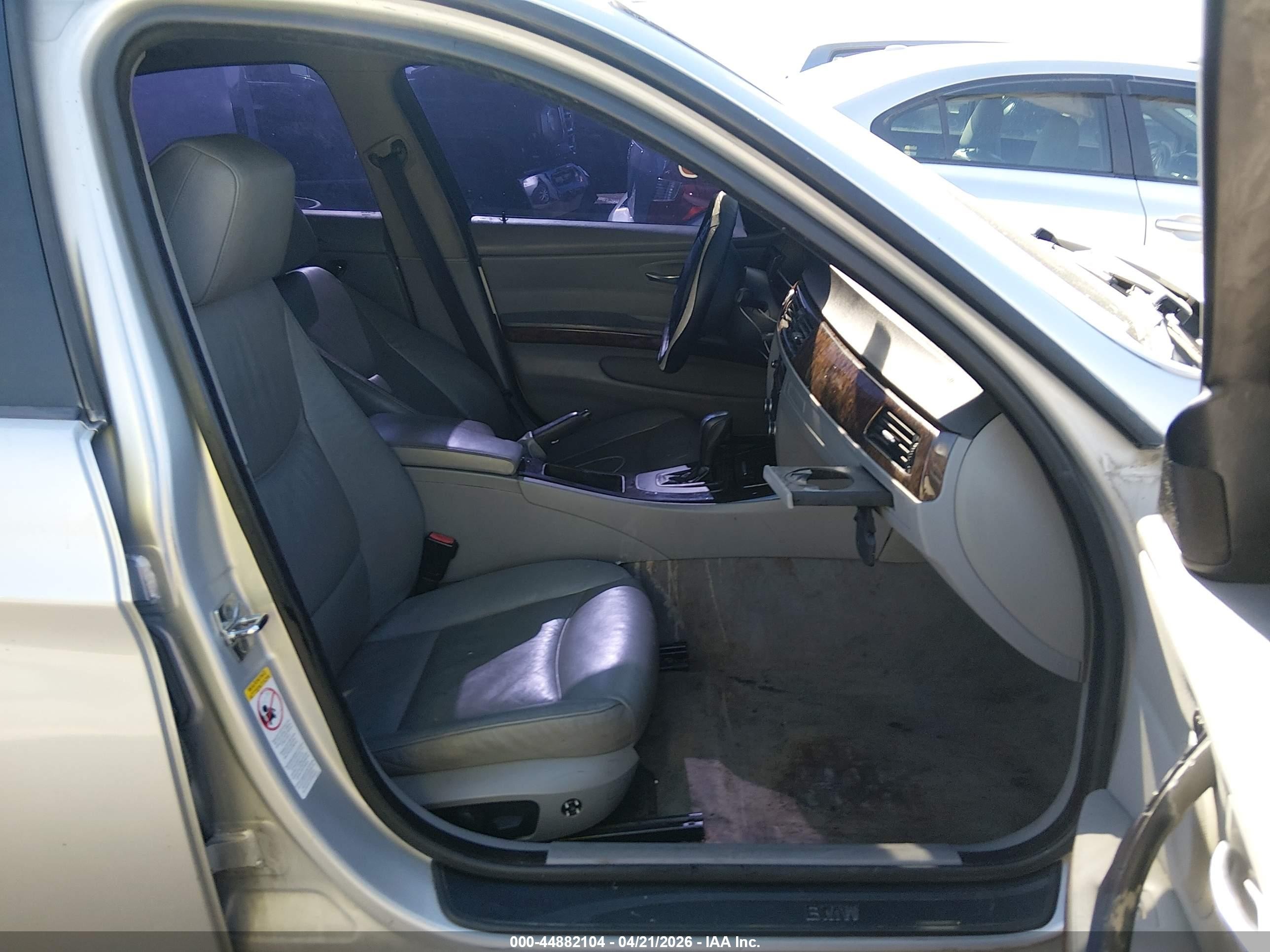 2007 Bmw 328i   Silver vin: WBAVA33547PV67788