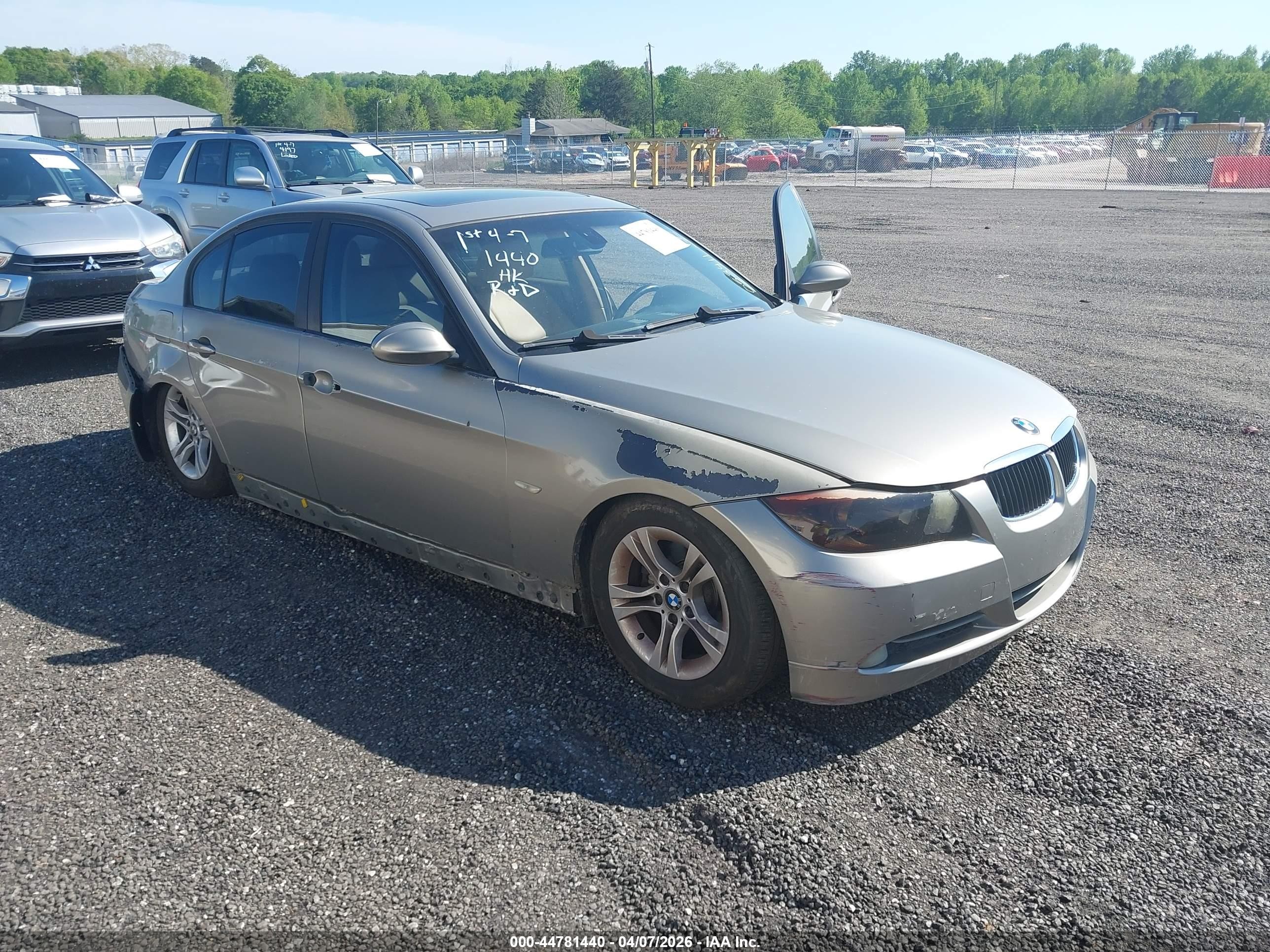 WBAVA33588K053411