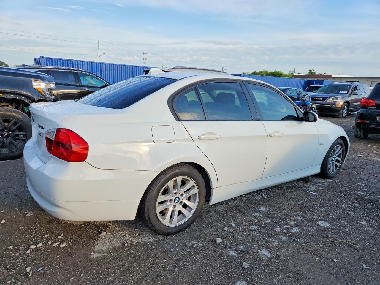 2007 Bmw 328 I White vin: WBAVA33597KX75890