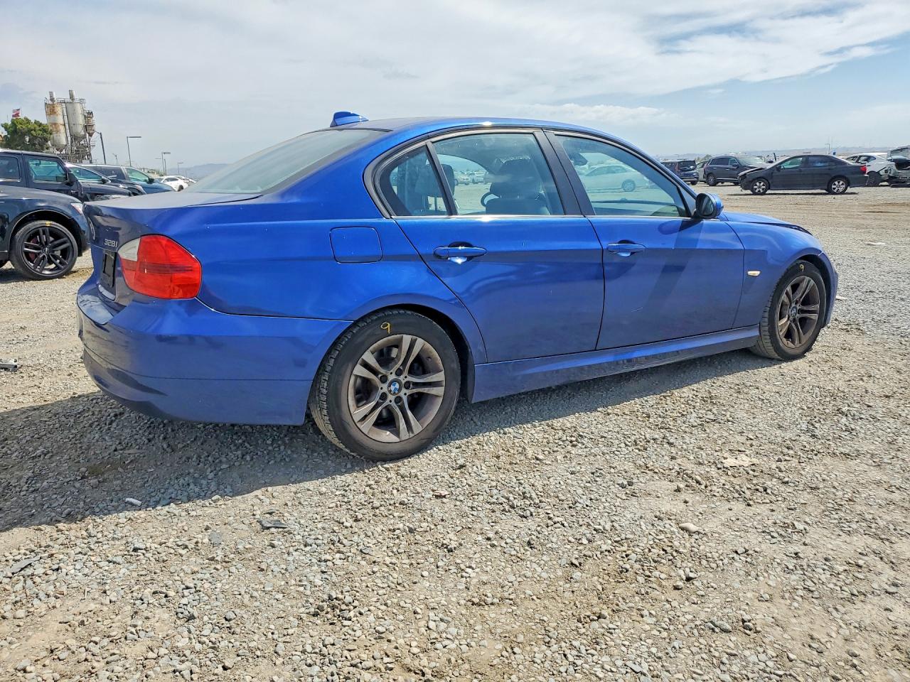 2008 Bmw 328 I Blue vin: WBAVA33598KX87555