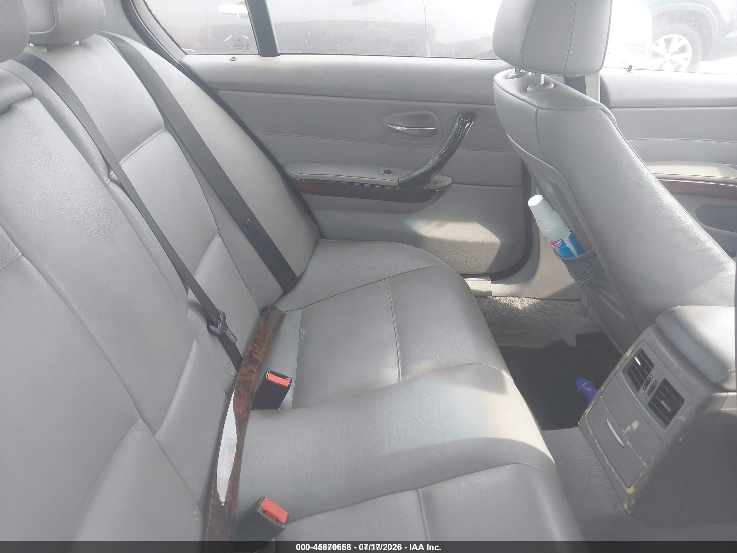 2007 Bmw 328i   Серый vin: WBAVA335X7P140065