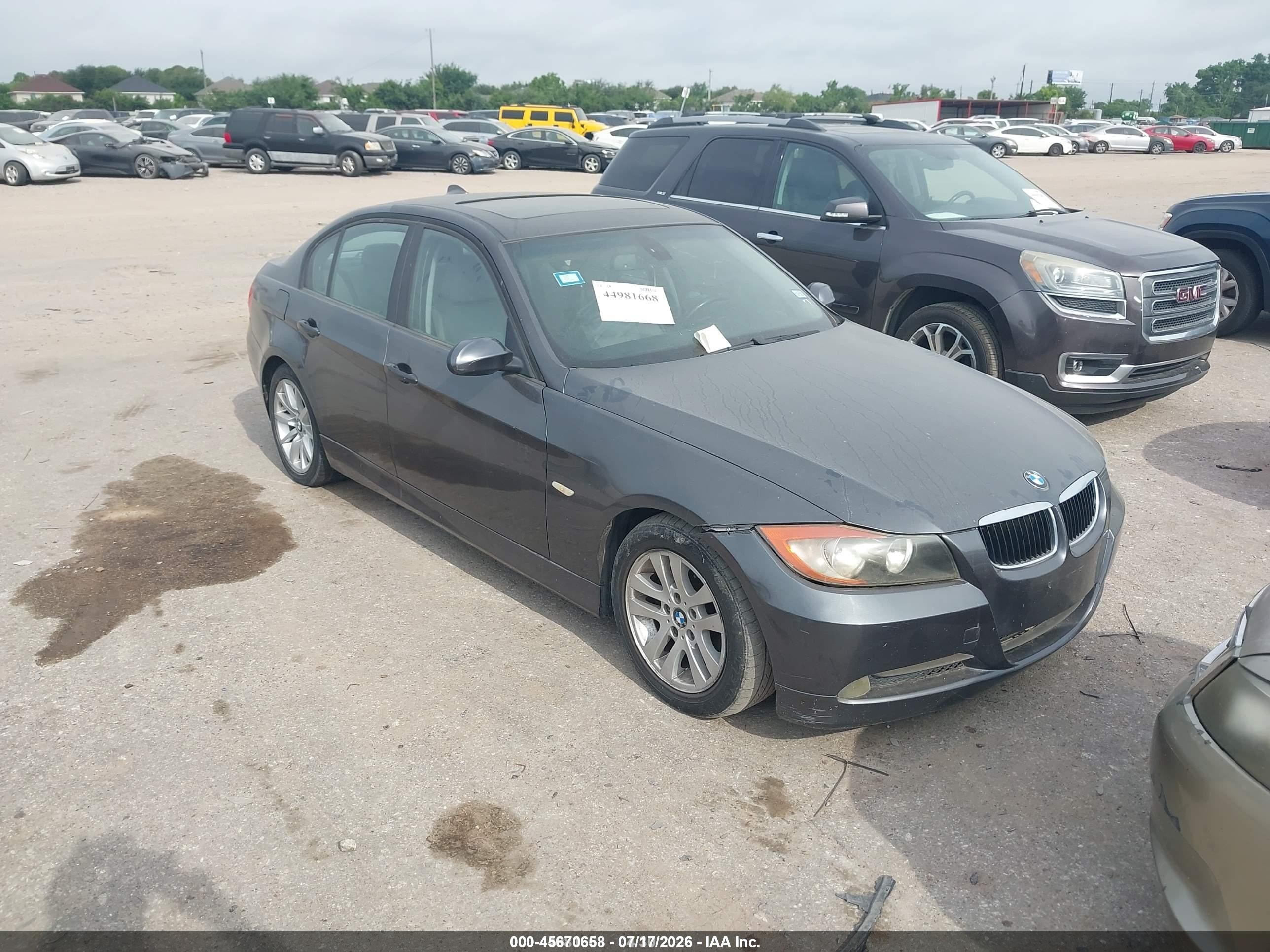 WBAVA335X7P140065