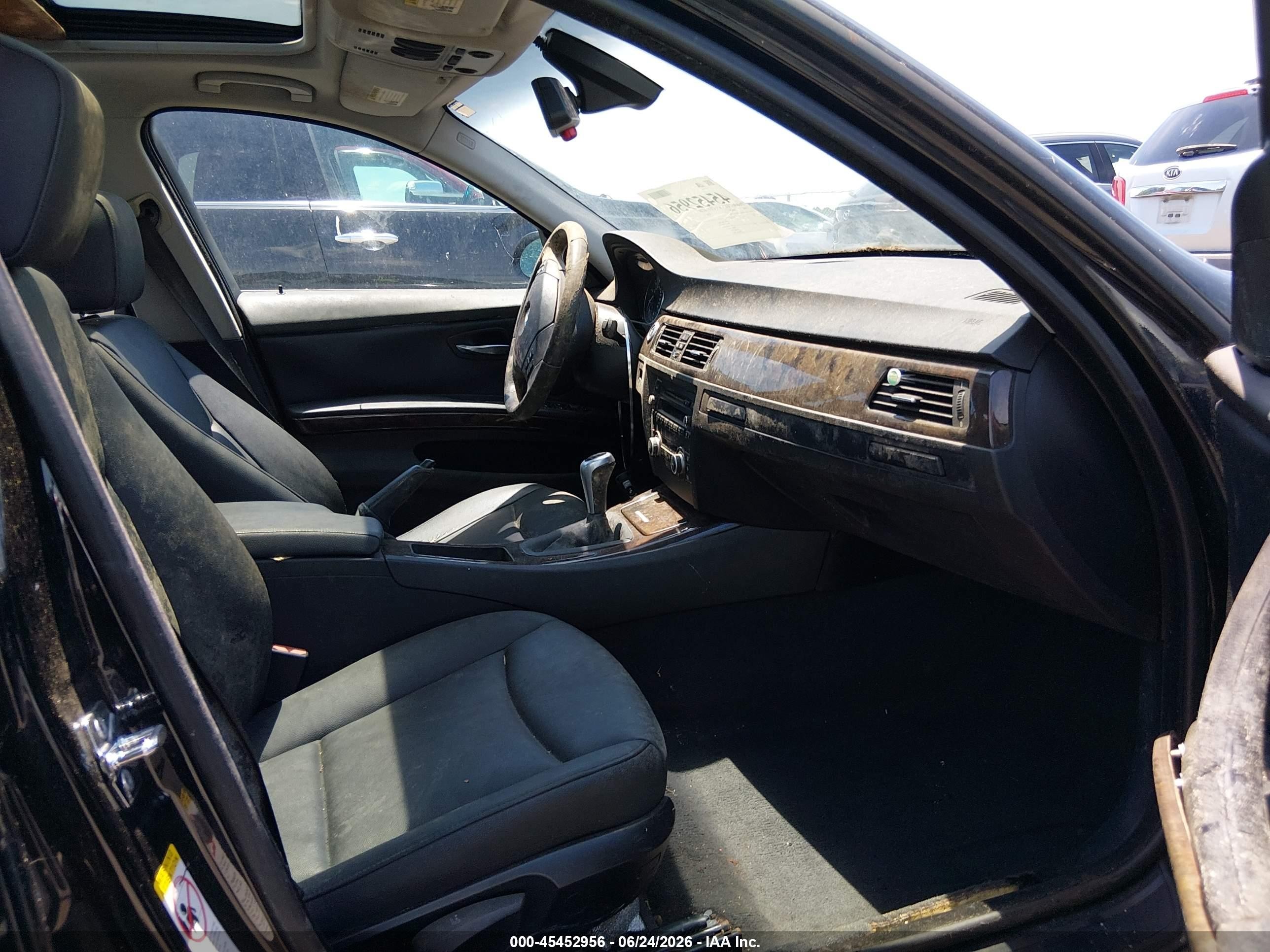 2008 Bmw 328i   Black vin: WBAVA335X8FV66748