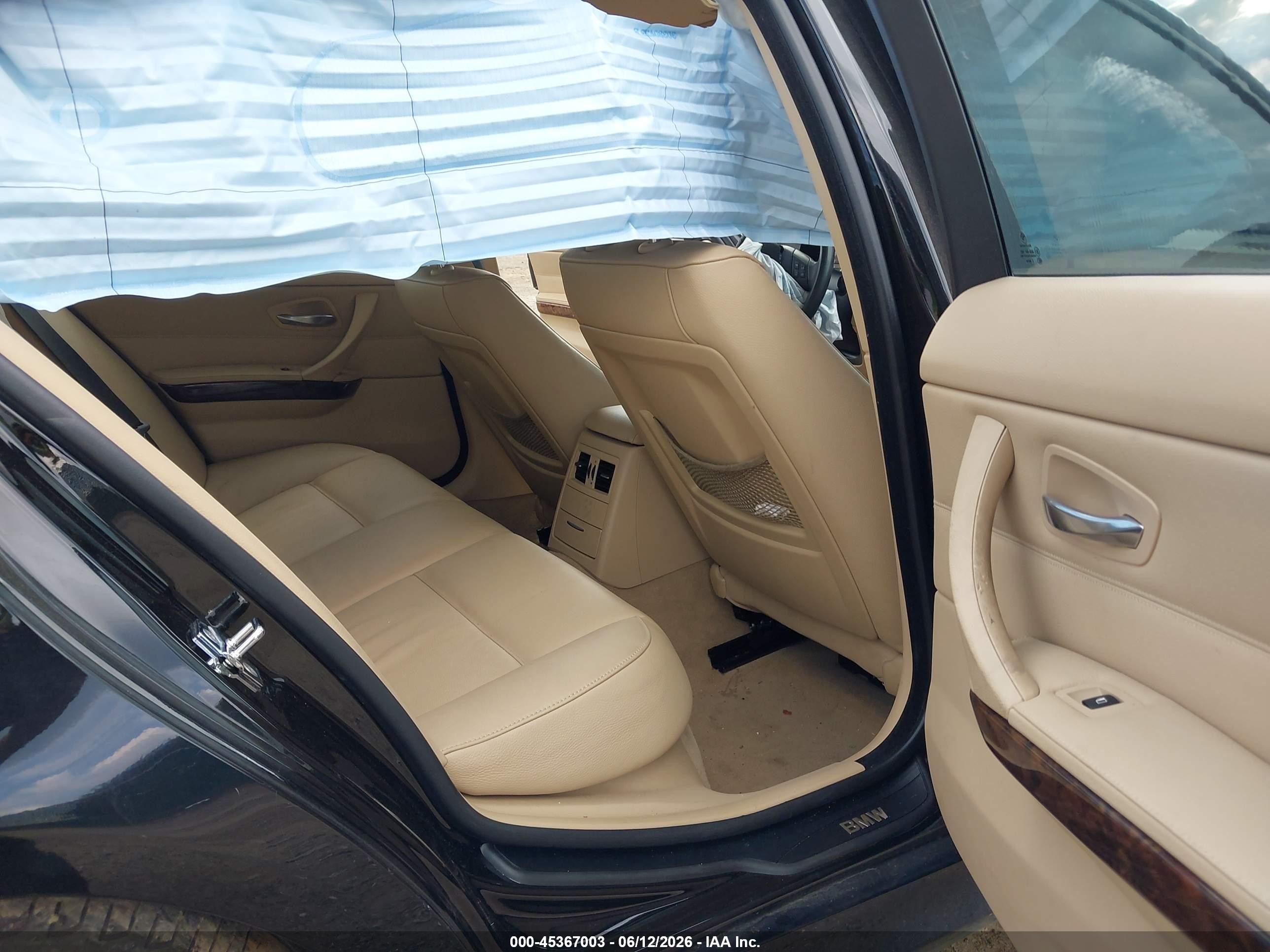 2008 Bmw 328i Черный vin: WBAVA335X8KX88584