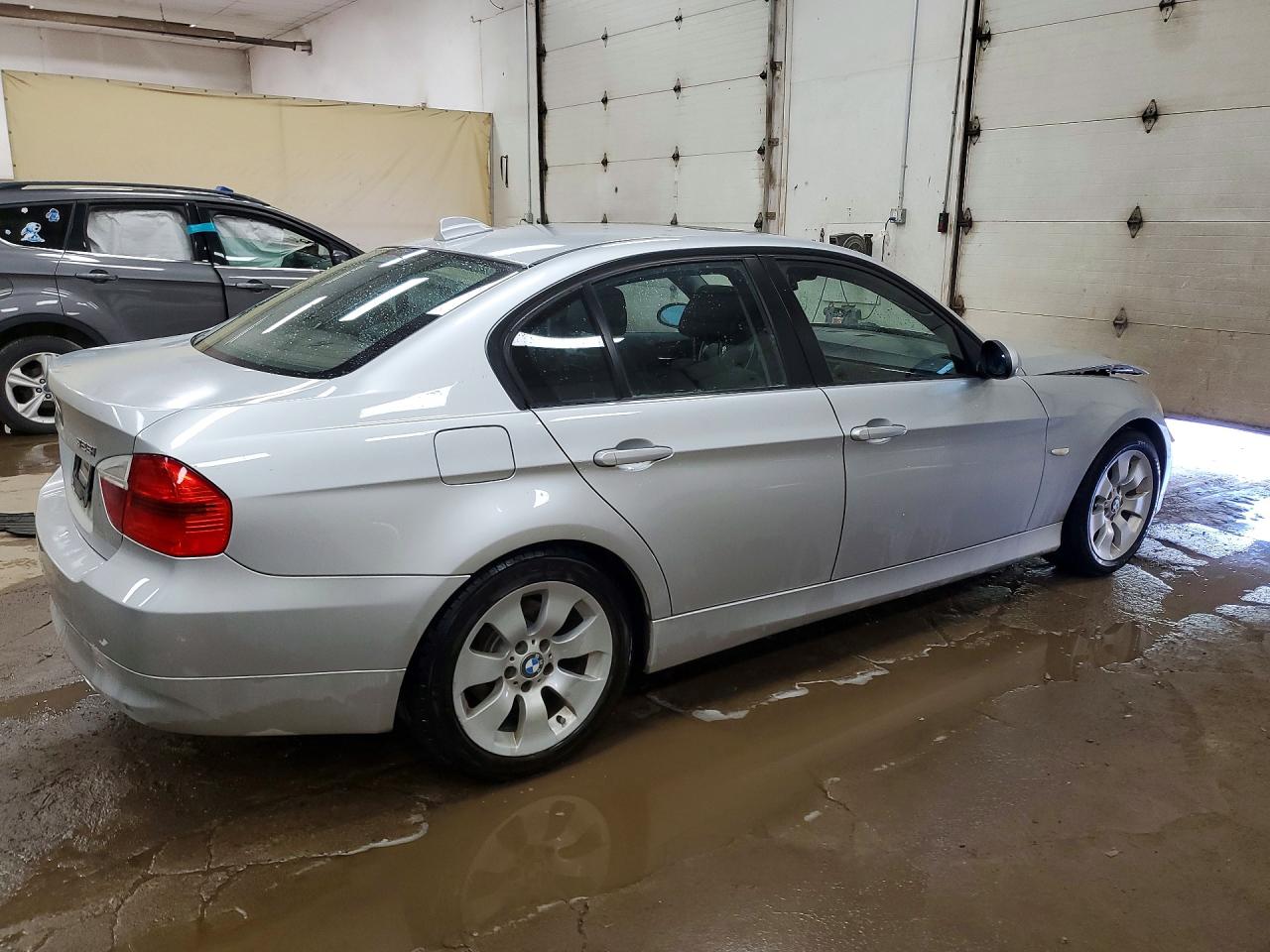 2007 Bmw 328 I Silver vin: WBAVA37507NE25656