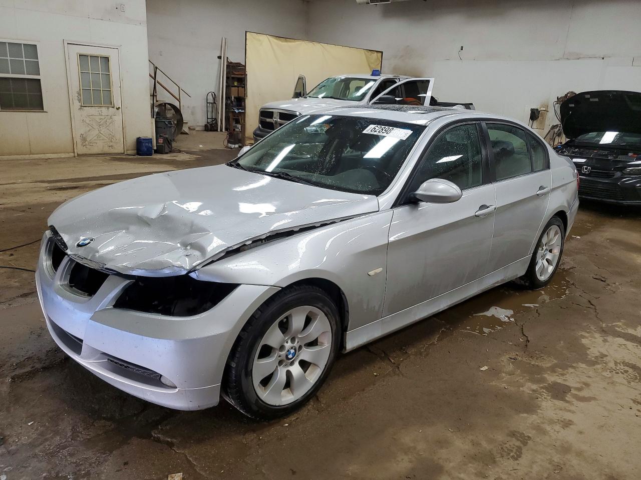 WBAVA37507NE25656