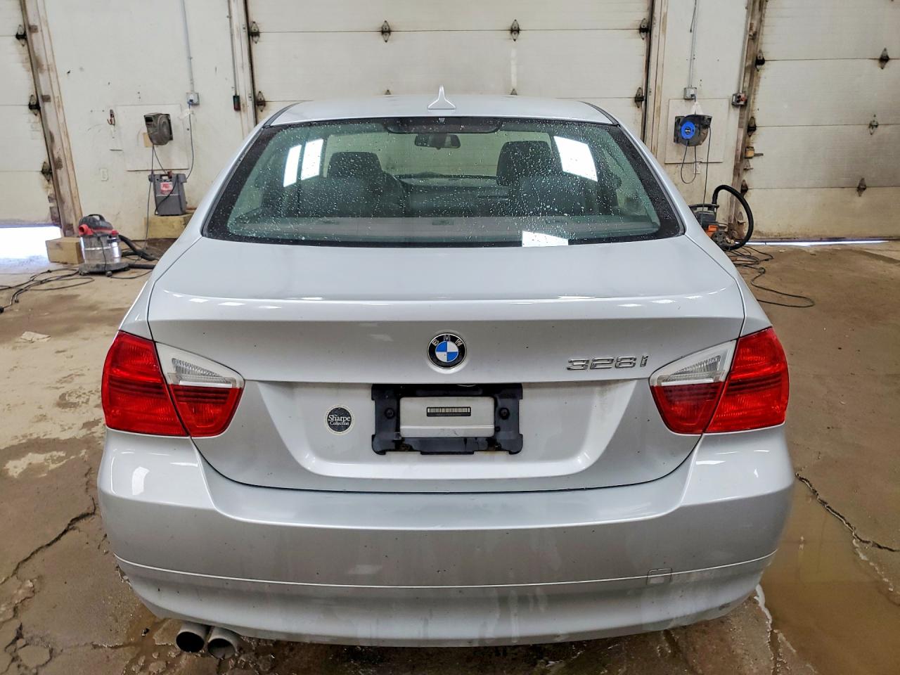 2007 Bmw 328 I Silver vin: WBAVA37507NE25656