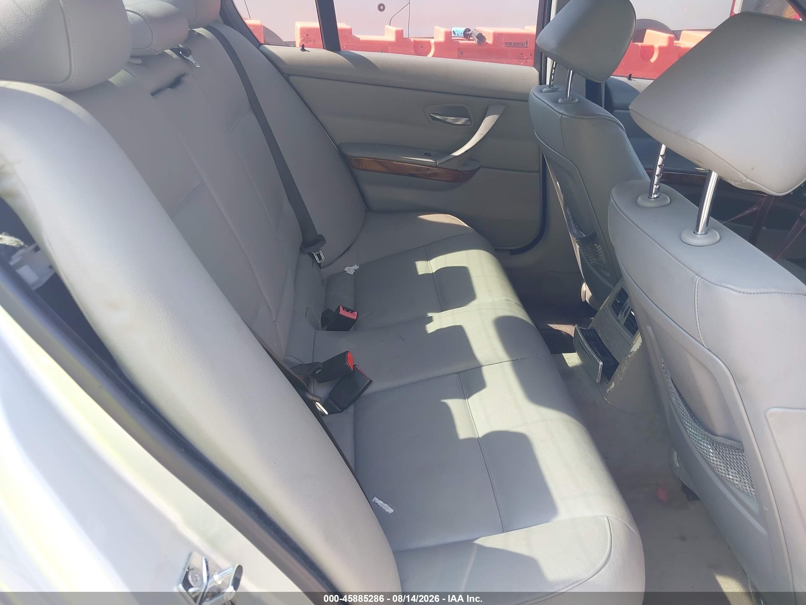 2007 Bmw 328i   Серебряный vin: WBAVA37537NL14161