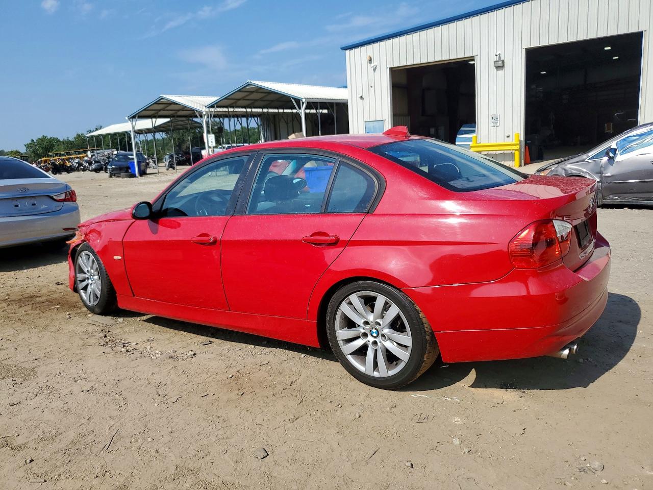 2007 Bmw 328 I Red vin: WBAVA37547NL16680