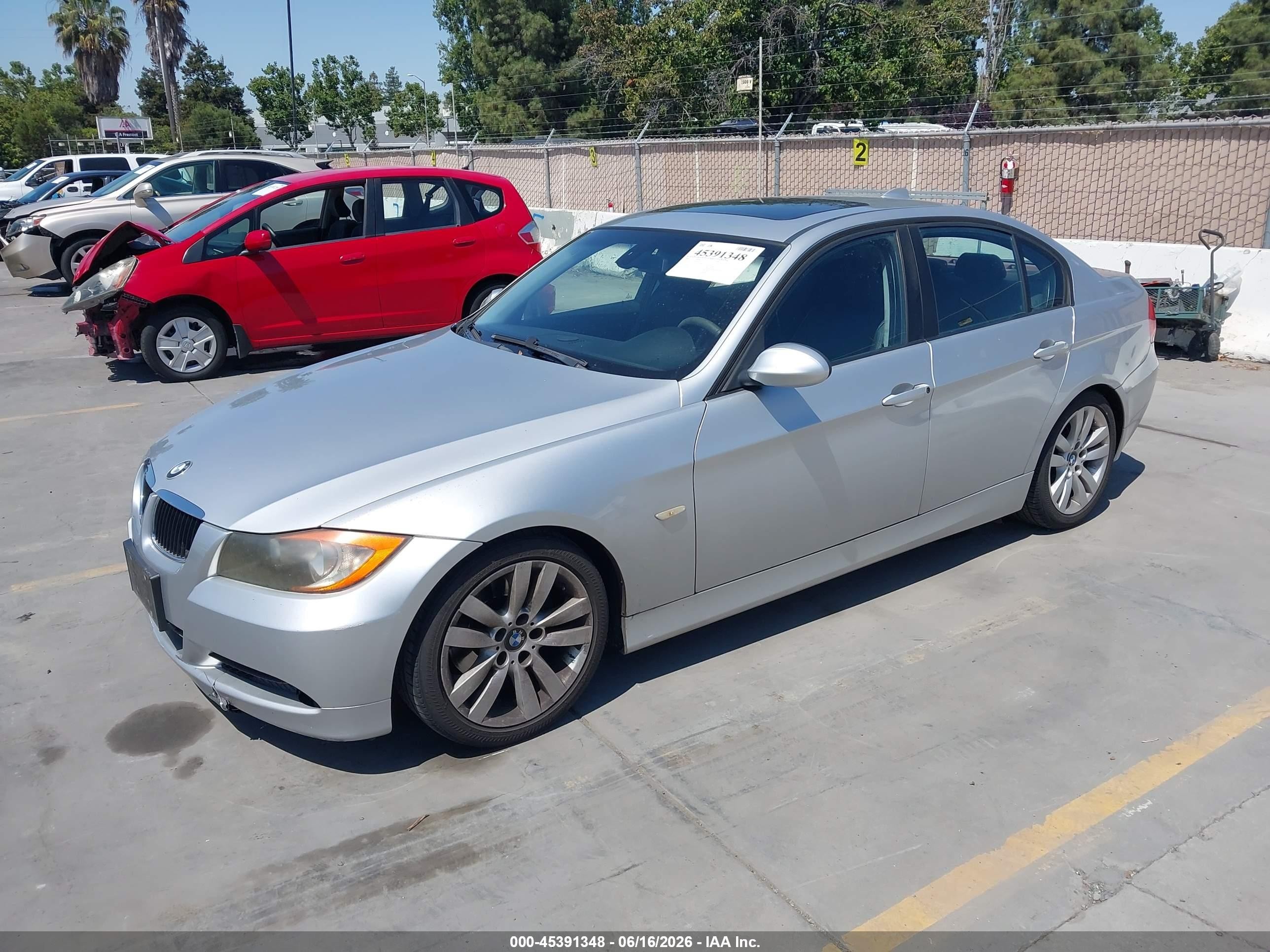 2008 Bmw 328i   Серебряный vin: WBAVA37548NL43959