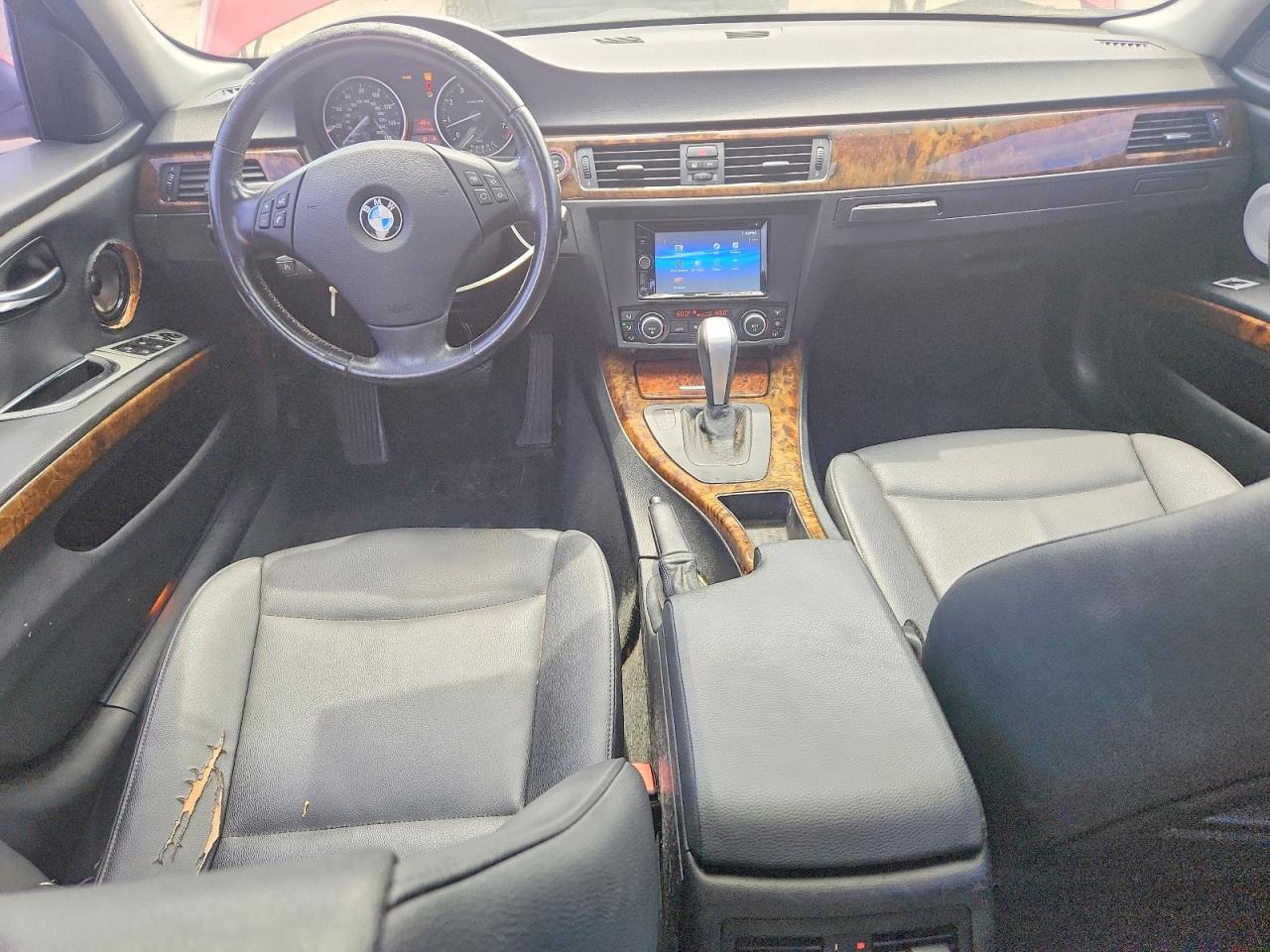 2008 Bmw 328 I Красный vin: WBAVA37548NL50586