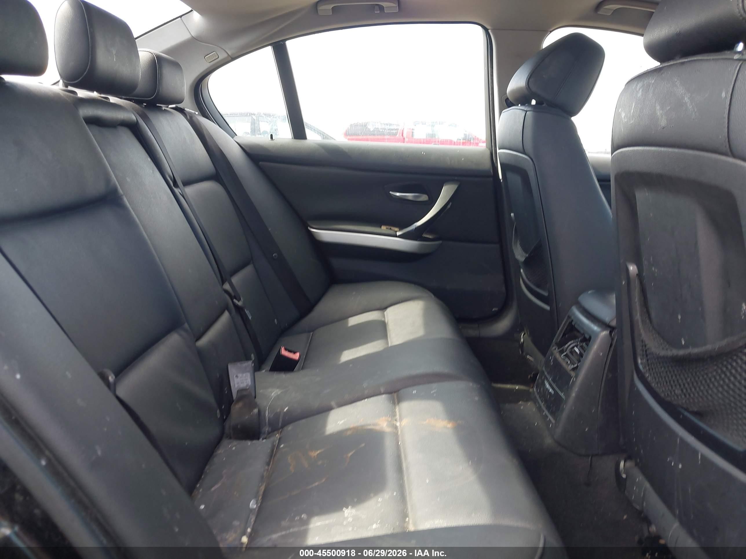 2008 Bmw 328i   Черный vin: WBAVA37548NL50734