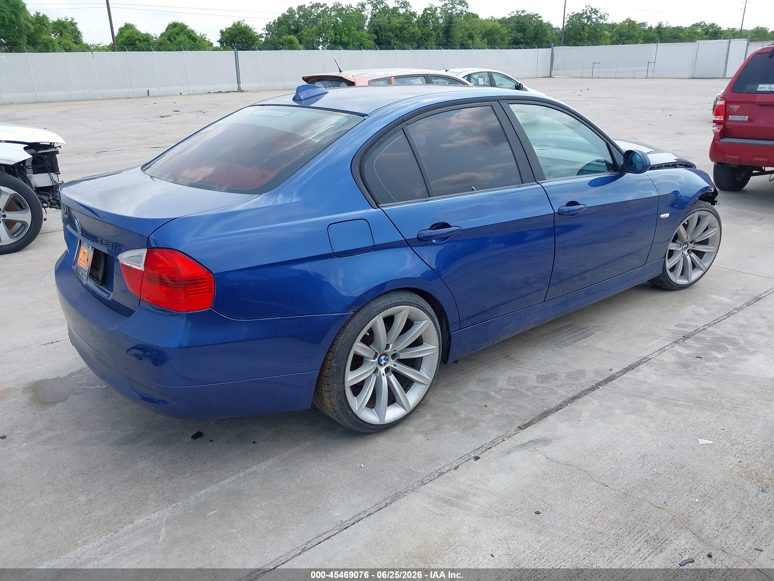 2008 Bmw 328i   Синий vin: WBAVA37568NL54834