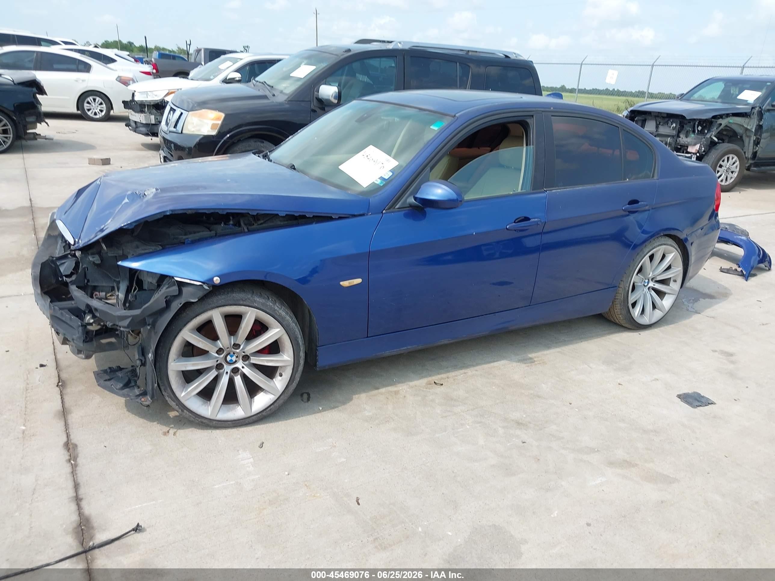 2008 Bmw 328i   Синий vin: WBAVA37568NL54834