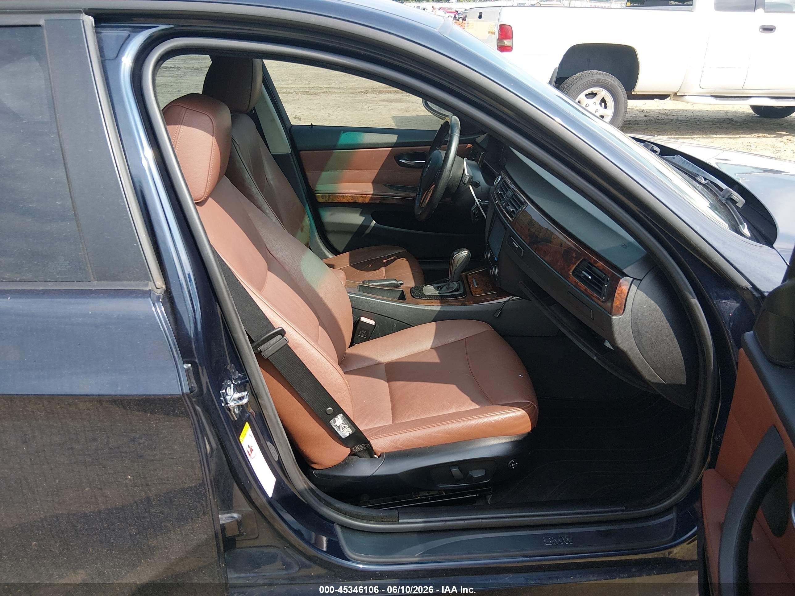 2008 Bmw 328i   Blue vin: WBAVA37568NL58334