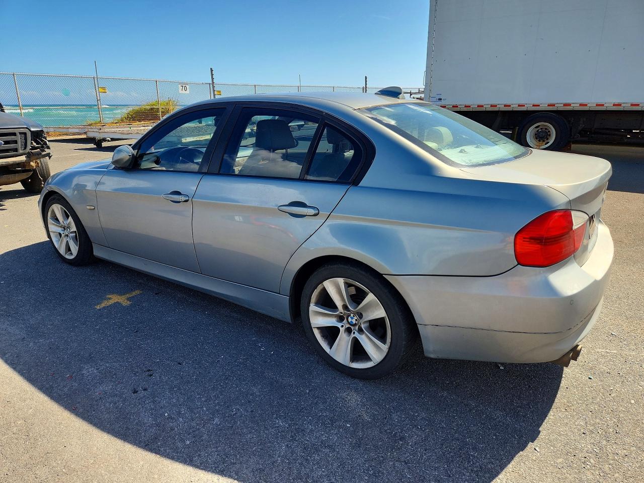 2008 Bmw 328 I Silver vin: WBAVA37588NL19731