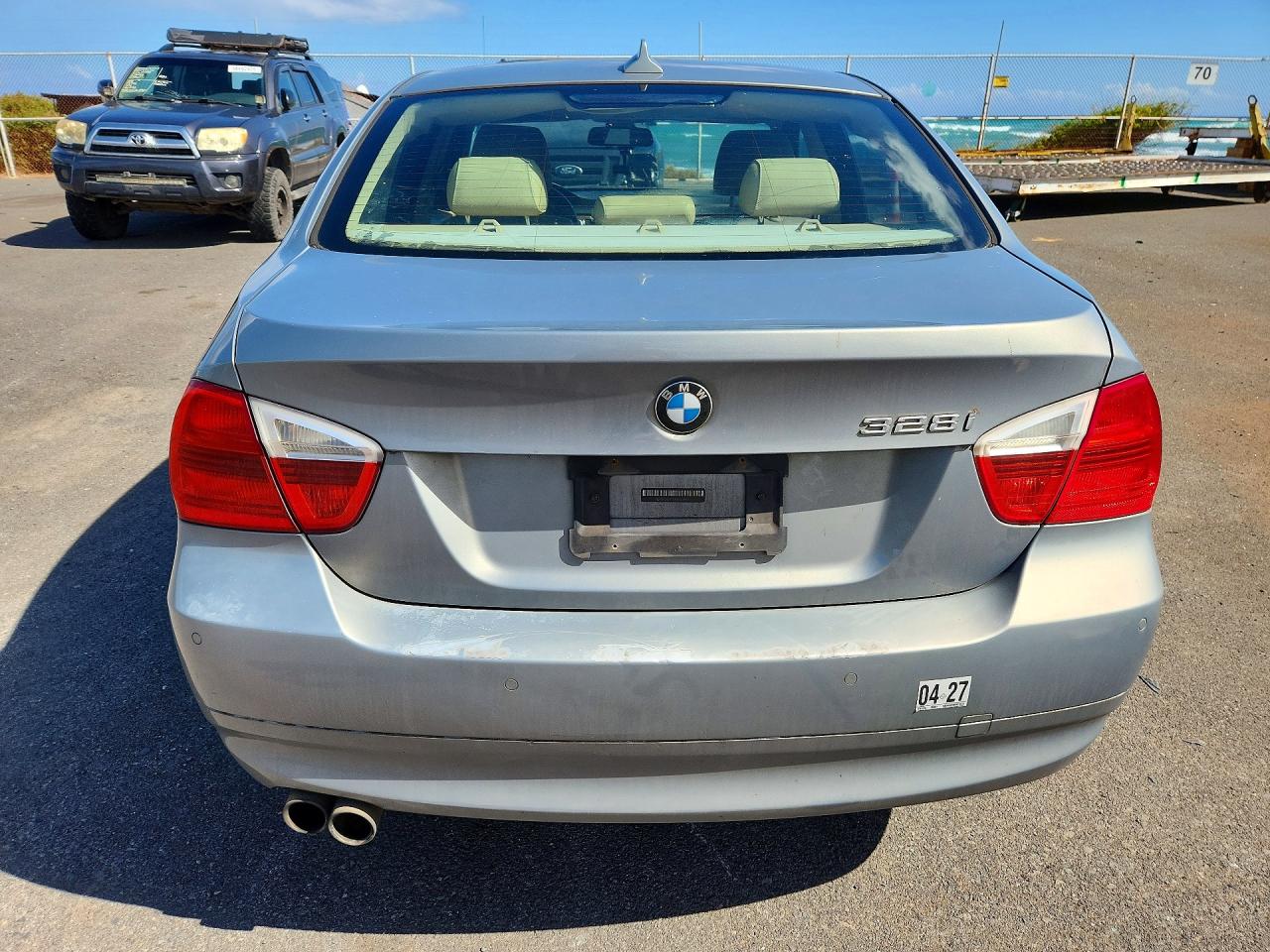 2008 Bmw 328 I Silver vin: WBAVA37588NL19731